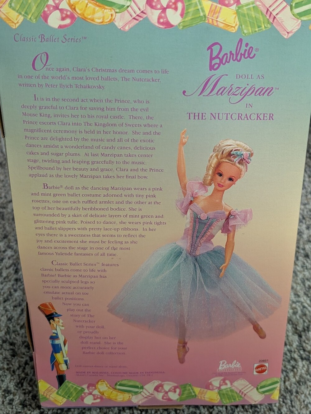 Barbie - Picture 2 of 2